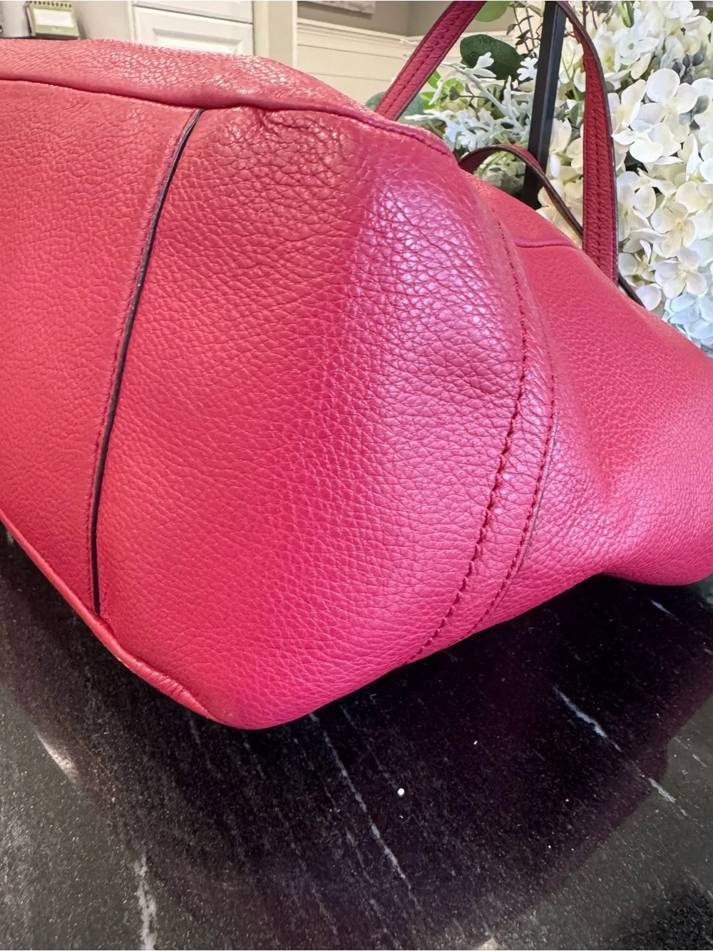♥️Coach Pebbled Leather Tote in Cranberry Red